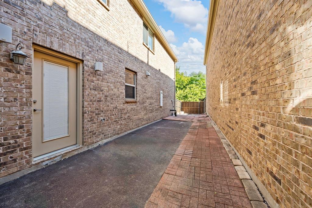 1712 Coronado Street - Photo 25