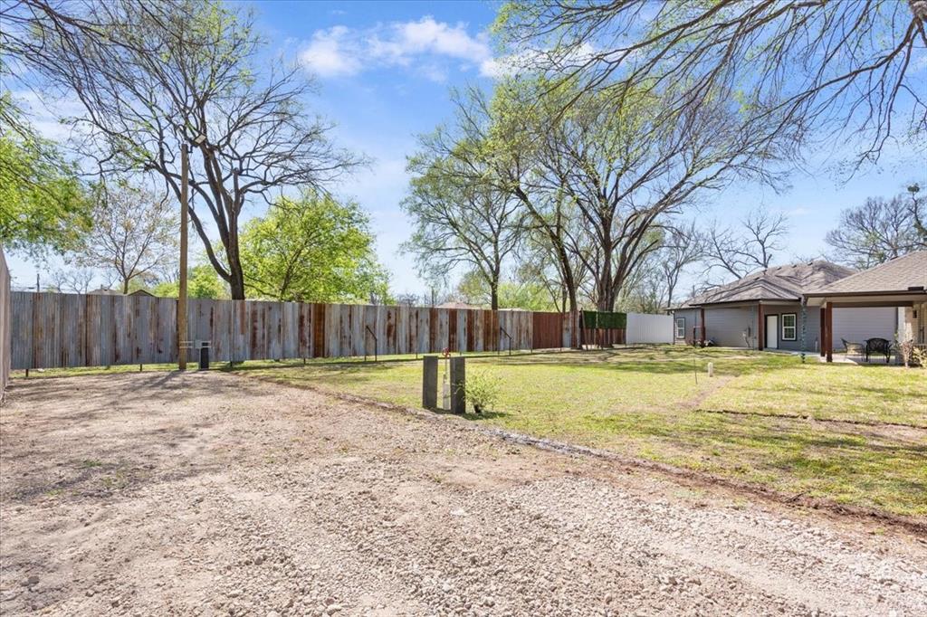 1201 Forrest Street - Photo 23