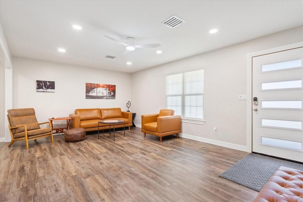 1201 Forrest Street - Photo 4
