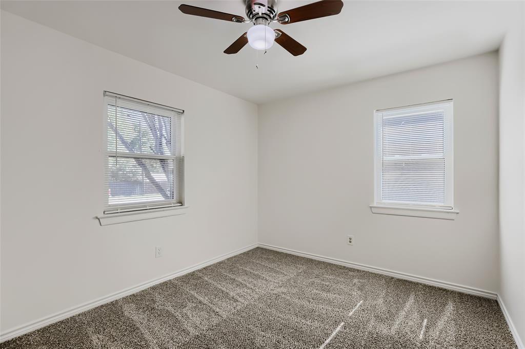 2609 Harvard Street N - Photo 19