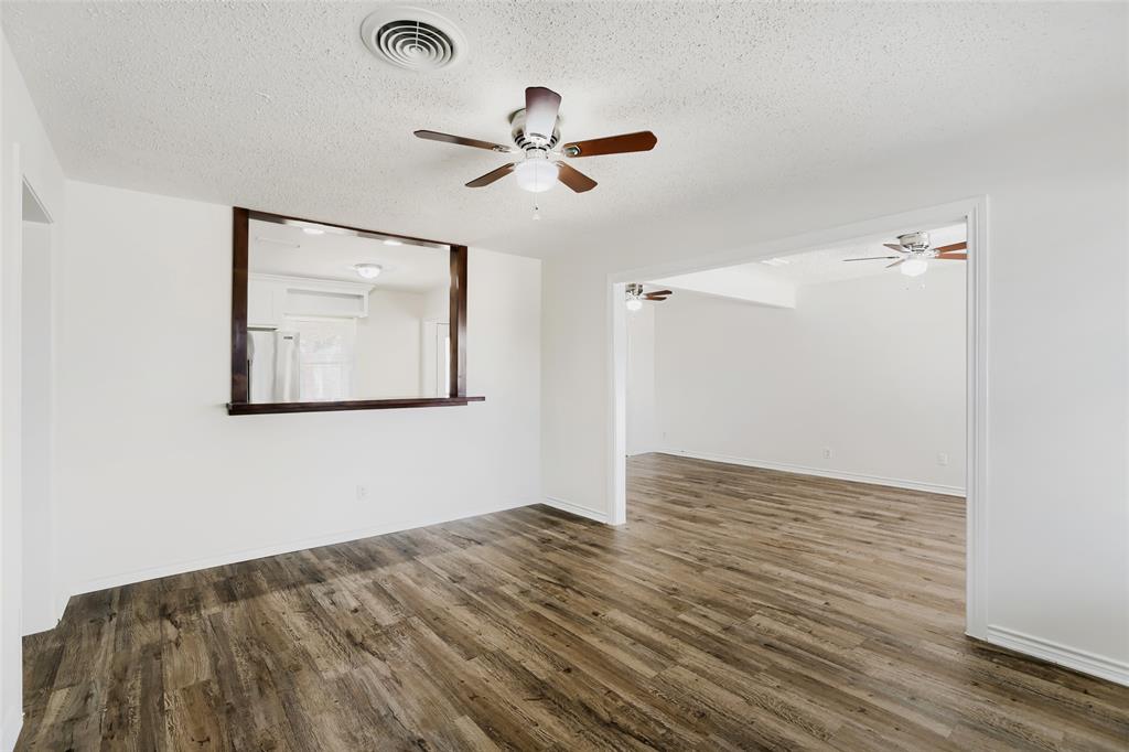 2609 Harvard Street N - Photo 6