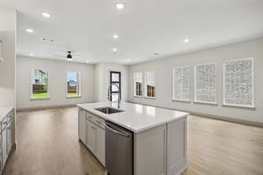 312 Callum Parkway - Photo 4