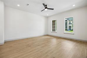 312 Callum Parkway - Photo 5