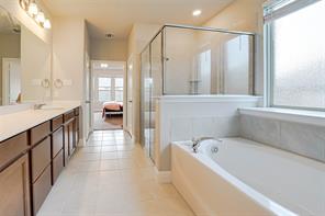 707 Gatecrest Drive - Photo 15