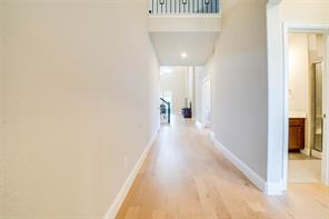 707 Gatecrest Drive - Photo 3