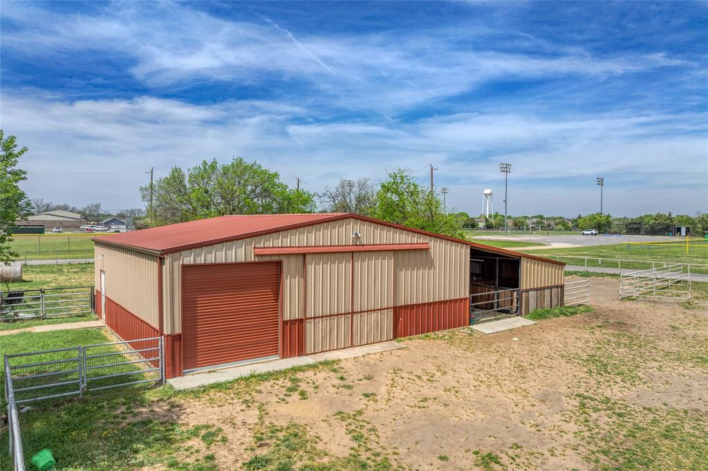 501 N Van Zandt Street - Photo 30