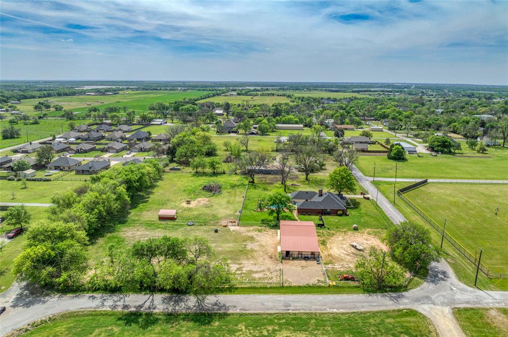 501 N Van Zandt Street - Photo 35