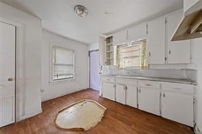 2209 Cleveland Avenue - Photo 9