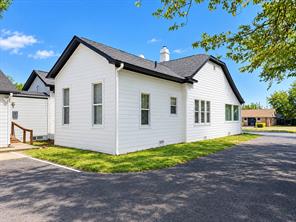 817 N Jefferson Avenue - Photo 3