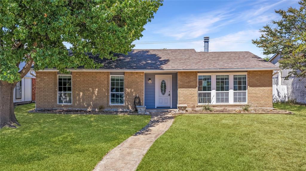9017 Millwood - Photo 1