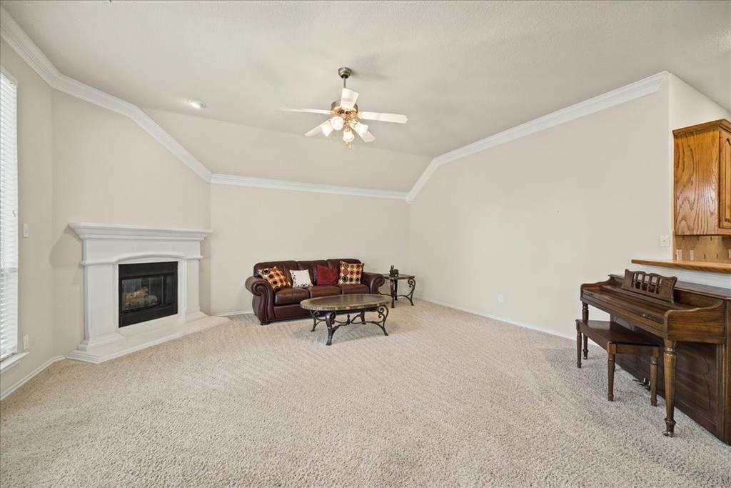 1403 Lowes Farm Parkway - Photo 15