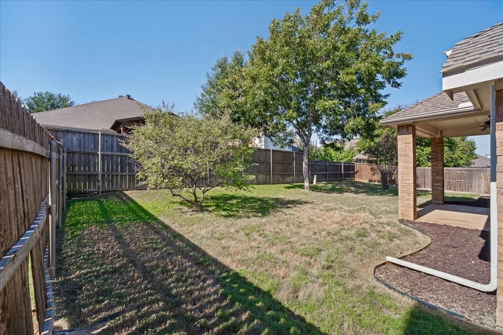 1403 Lowes Farm Parkway - Photo 28