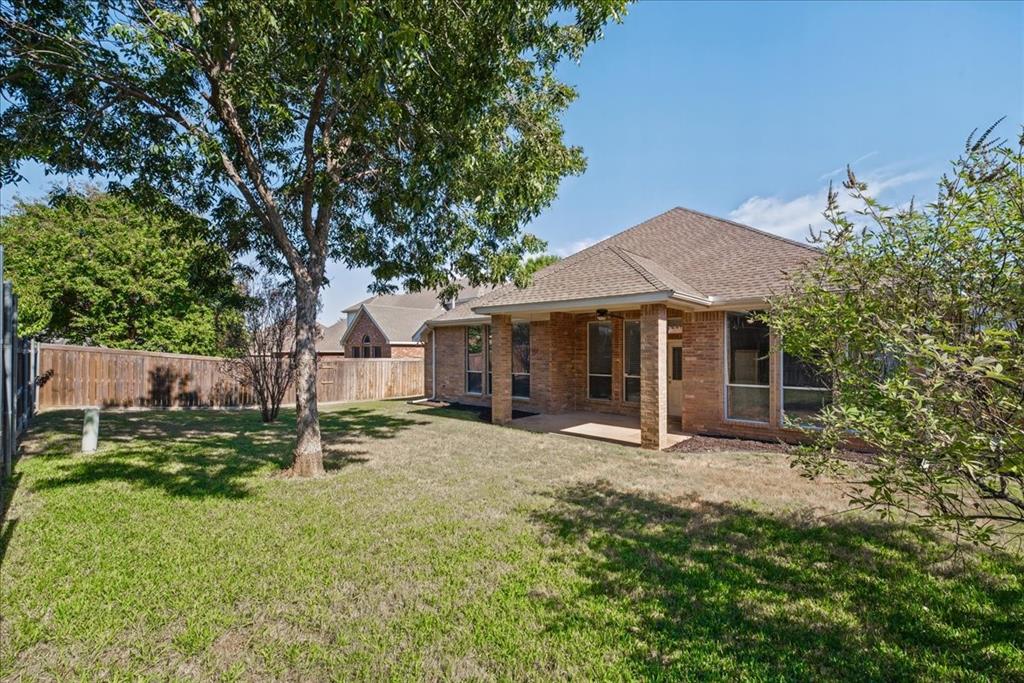 1403 Lowes Farm Parkway - Photo 29