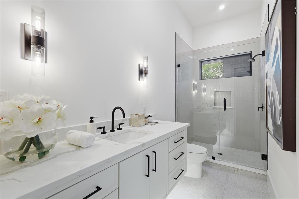 3624 N Fitzhugh Avenue - Photo 14
