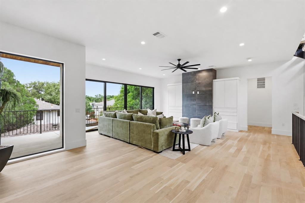 3624 N Fitzhugh Avenue - Photo 18