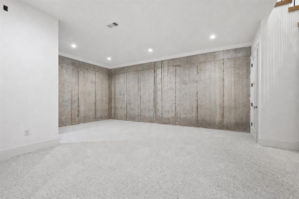 3624 N Fitzhugh Avenue - Photo 35