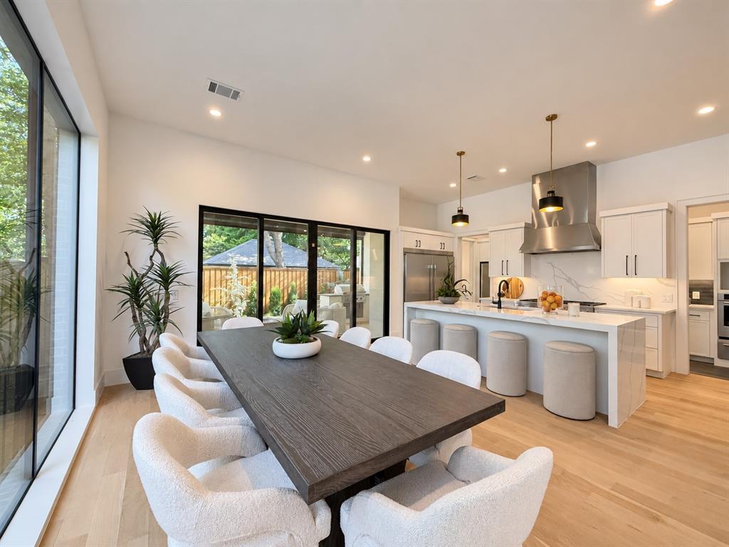 3624 N Fitzhugh Avenue - Photo 4