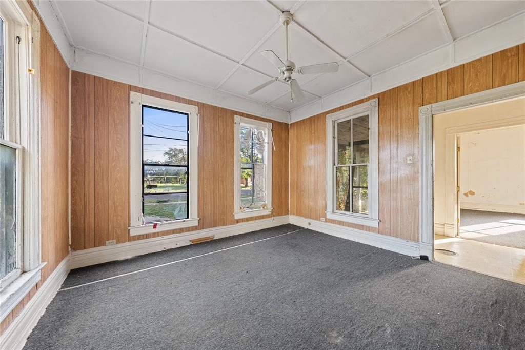 2225 Ross Avenue - Photo 10