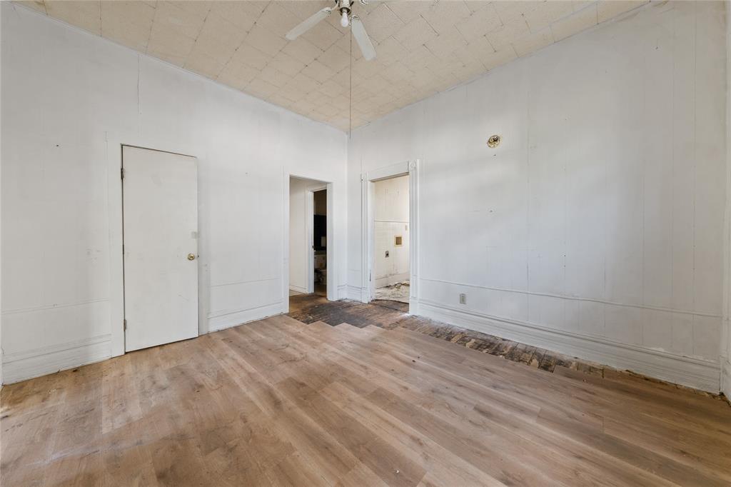 2225 Ross Avenue - Photo 14