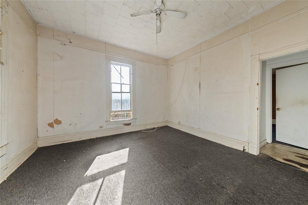 2225 Ross Avenue - Photo 5