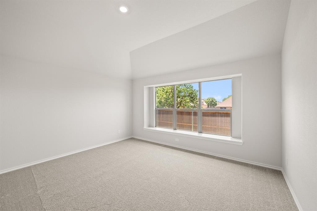 513 Mitchell Boulevard - Photo 4