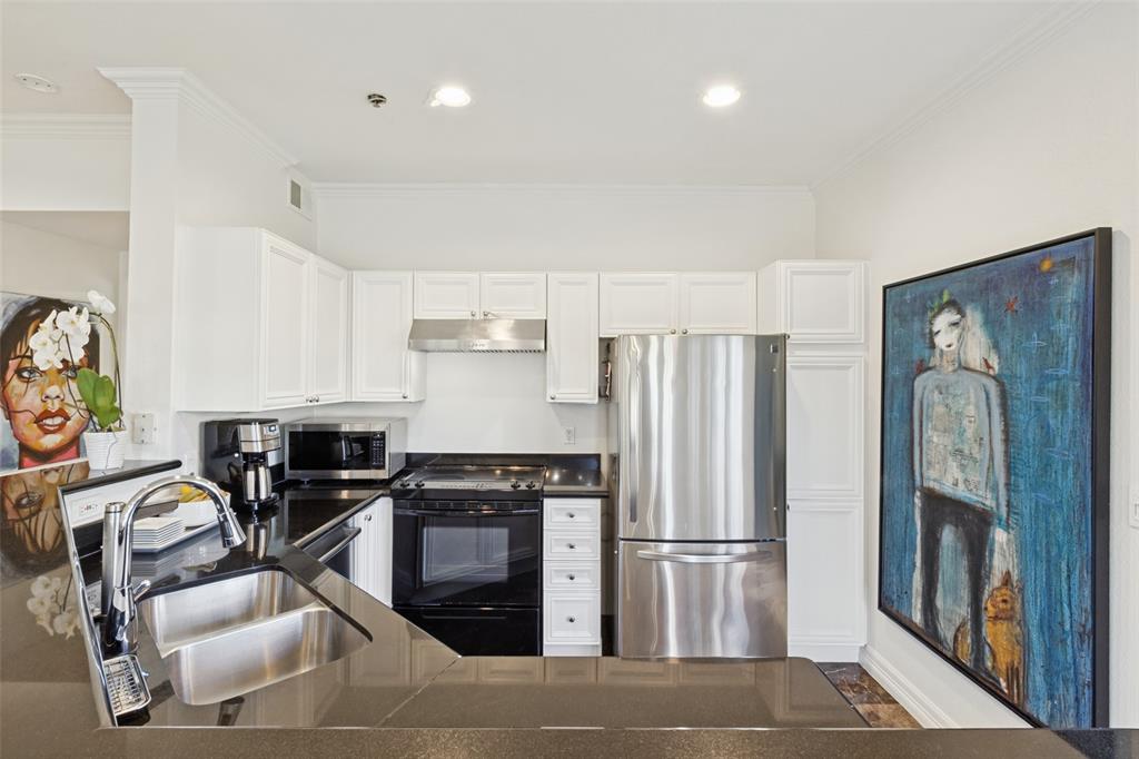 3400 Welborn Street - Photo 12