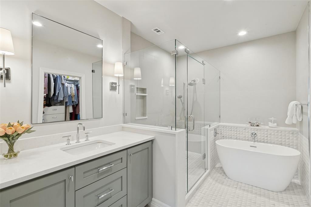 3400 Welborn Street - Photo 19