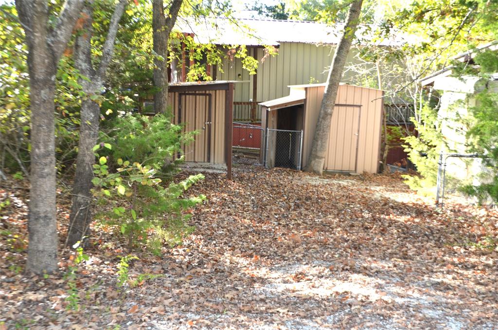 670 Private Road - Photo 16