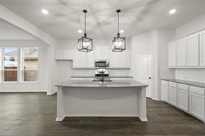 2821 Holstein Drive - Photo 2