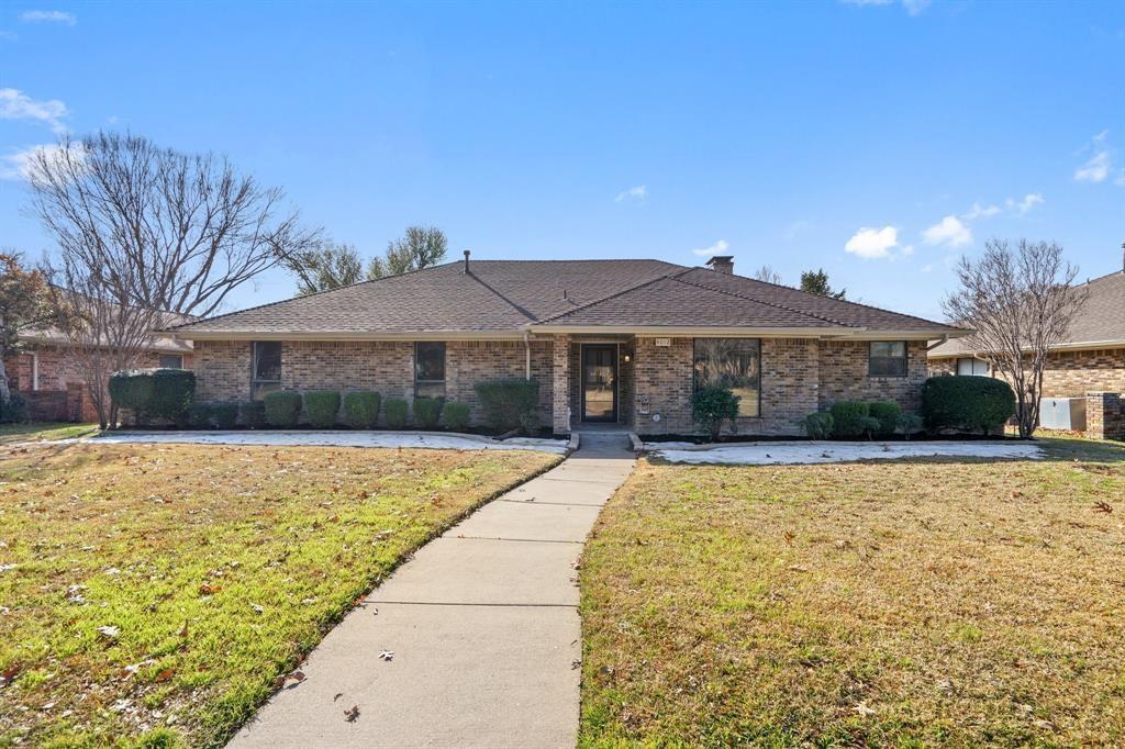 4012 Camino Drive - Photo 1