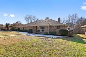 4012 Camino Drive - Photo 2