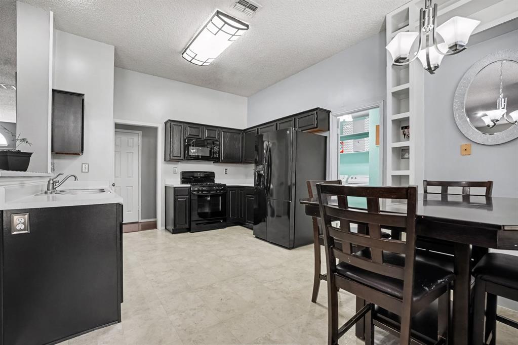 805 Nafus Street - Photo 15
