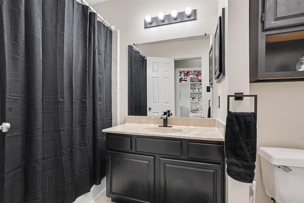 805 Nafus Street - Photo 24