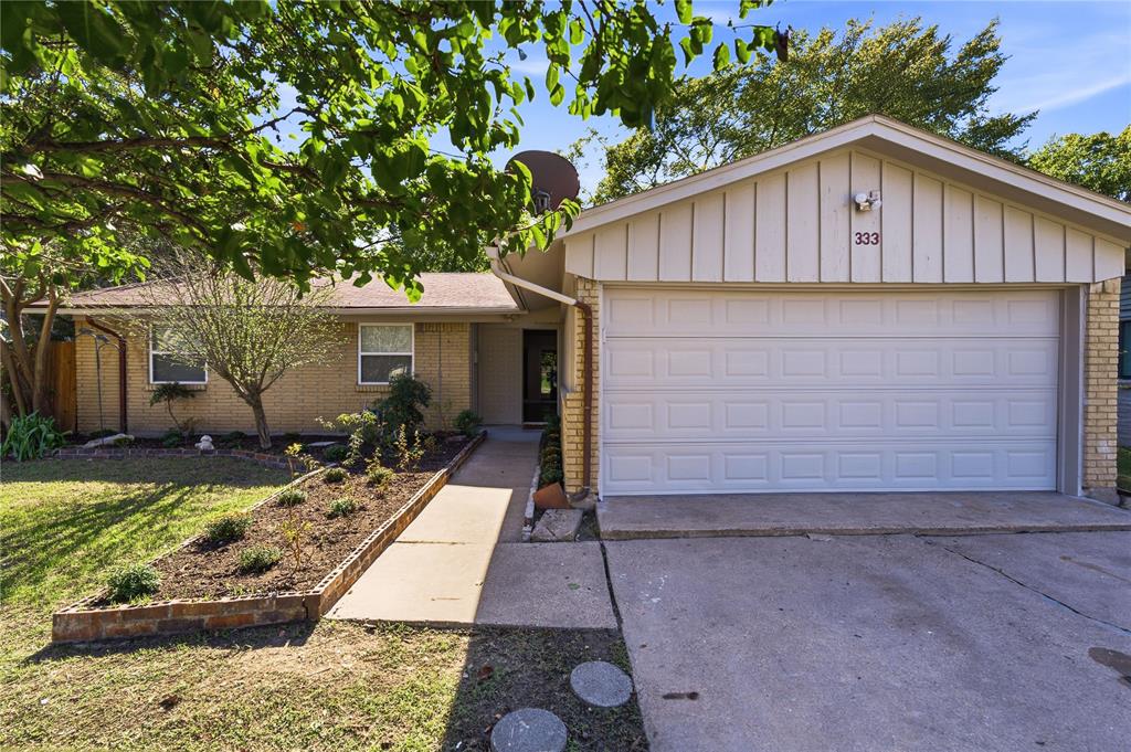 333 Blueberry Lane - Photo 1