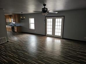 1413 Las Palmas Circle - Photo 6