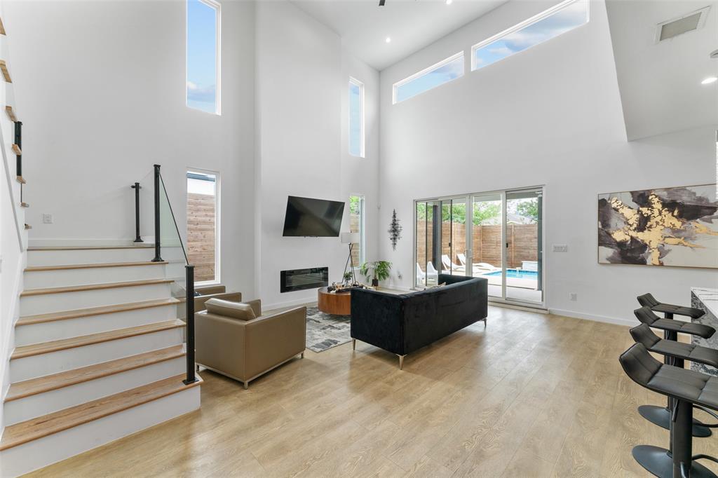 3210 Herbert - Photo 9