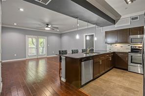 3102 Kings Road - Photo 2
