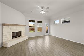 316 Dairy Way - Photo 3
