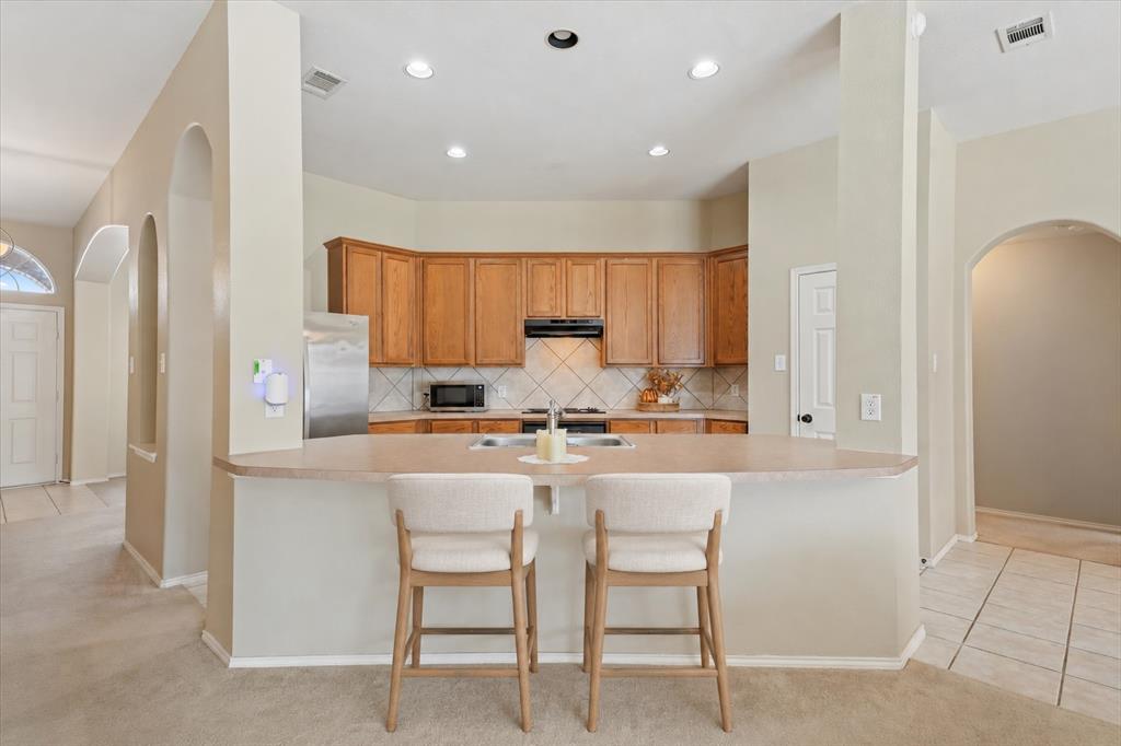 241 Hilltop Drive - Photo 6