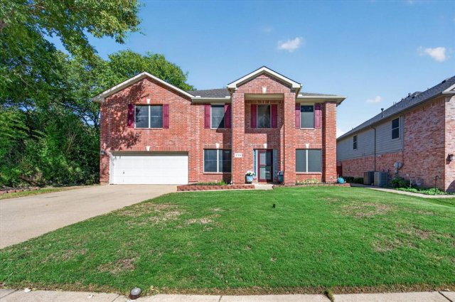 2704 Country Grove Trail