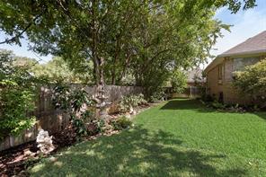6312 Southern Hills Drive - Photo 2