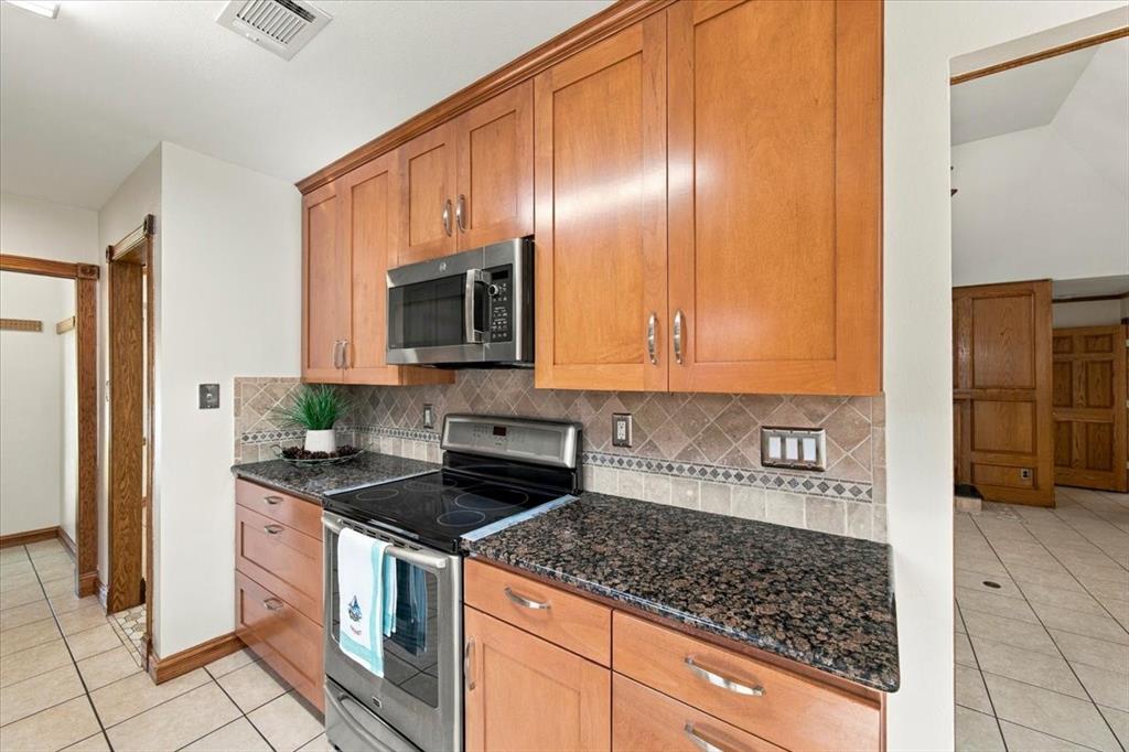 1508 Heidi Drive - Photo 10