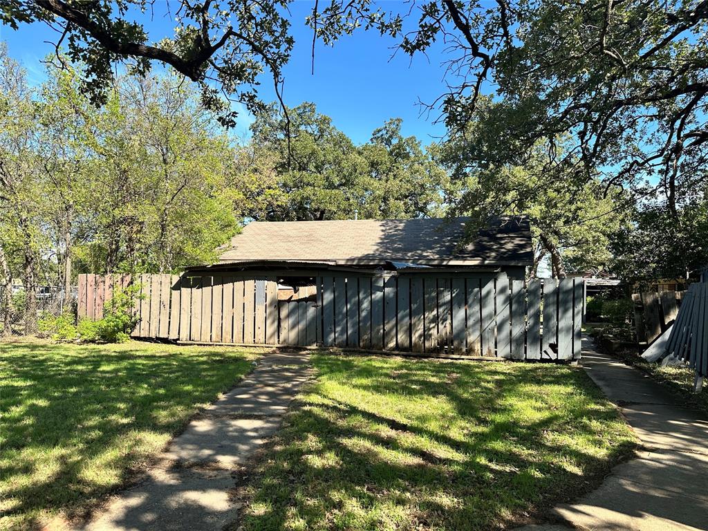 6209 Forest Hill Drive - Photo 7