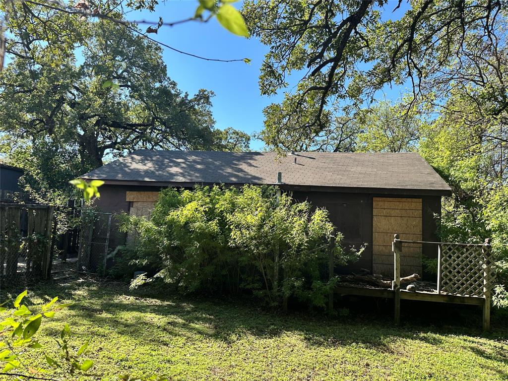 6209 Forest Hill Drive - Photo 8