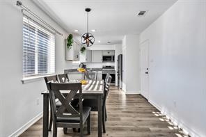529 NW Ann Lois Lane - Photo 2