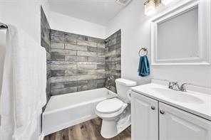 529 NW Ann Lois Lane - Photo 8