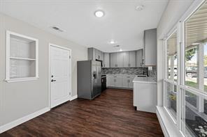 1026 Quebec Drive - Photo 21