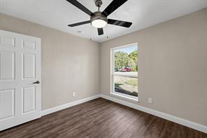 1026 Quebec Drive - Photo 25
