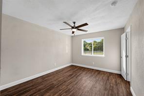 1026 Quebec Drive - Photo 29