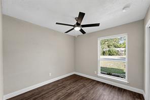 1026 Quebec Drive - Photo 33